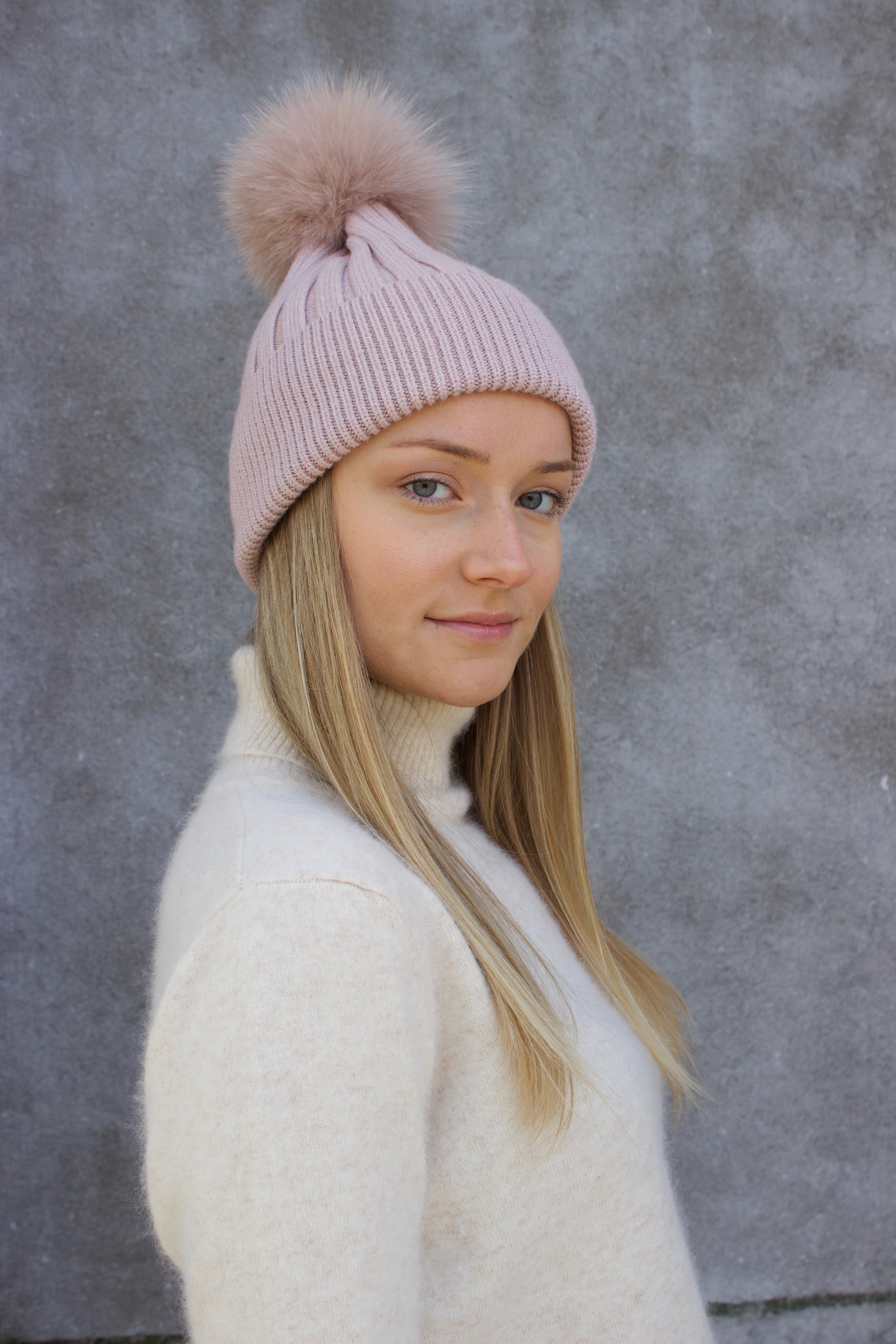 St Moritz Fox Fur Pom Pom Hat - Vieux rose